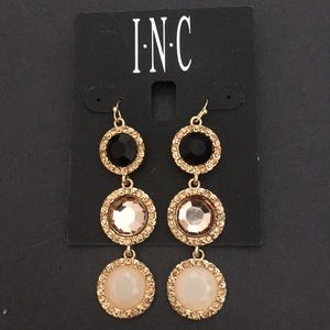 NWT INC Chandelier Earrings. B-16